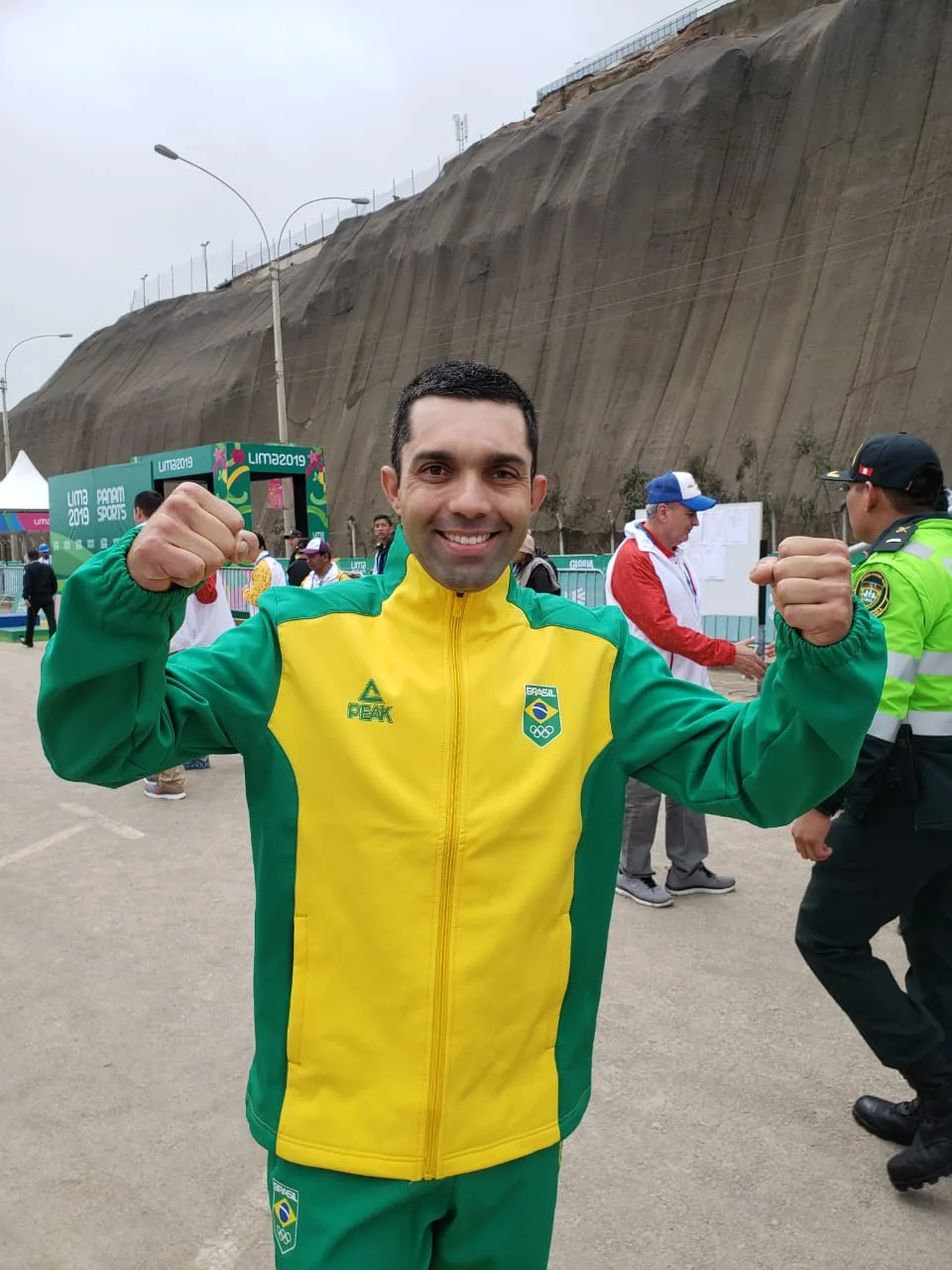 Magno Nazaret conquista prata na prova do contrarrelógio no ciclismo do Pan