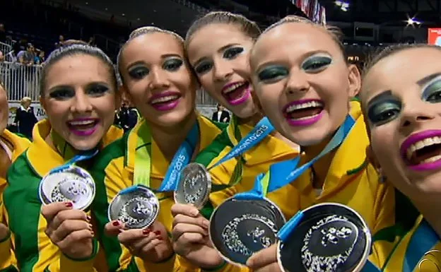 Capixabas ganham medalha de prata na ginástica rítmica no Pan