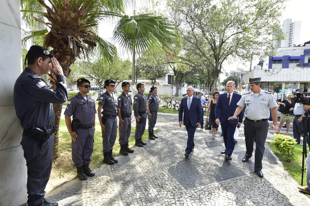 Hospital da PM inaugura pronto-socorro para policiais e bombeiros no ES