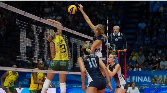 Brasil perde e fica fora da final do Mundial de Vôlei