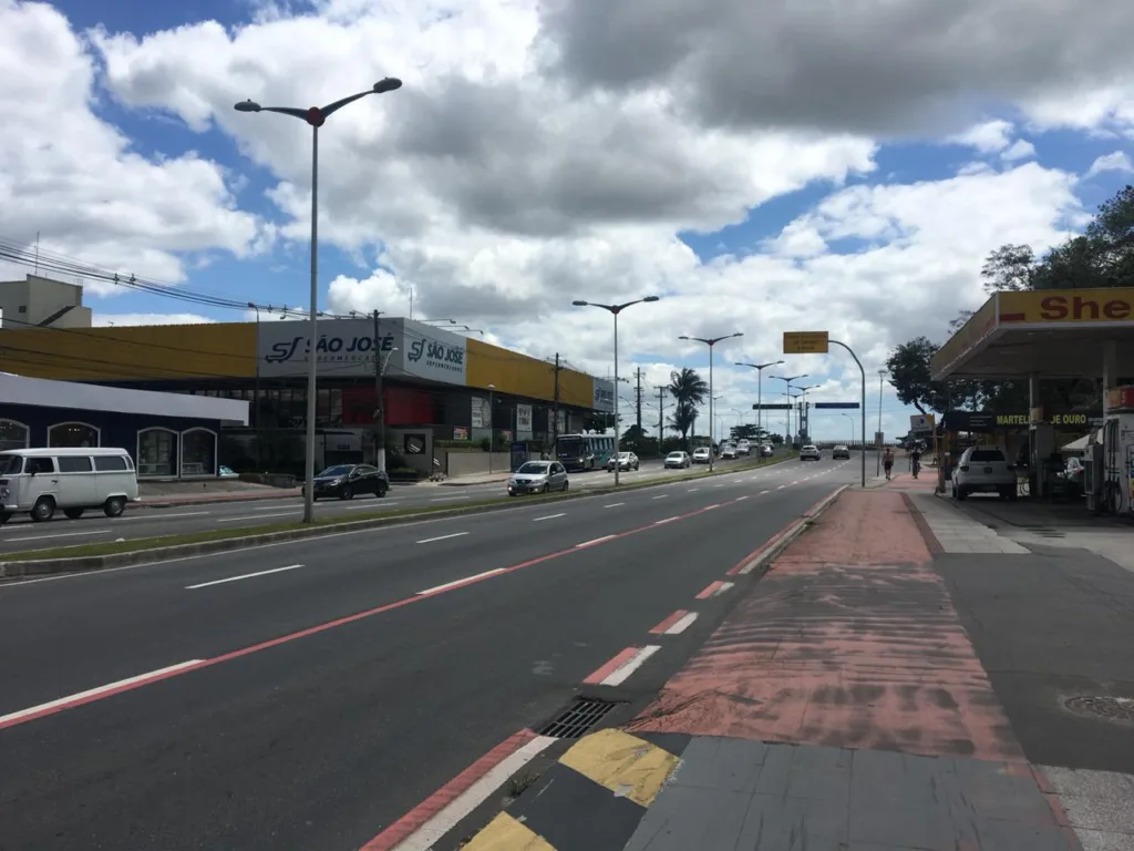 Estudante italiana é assaltada e agente da Guarda Municipal detém criminosos em Vitória