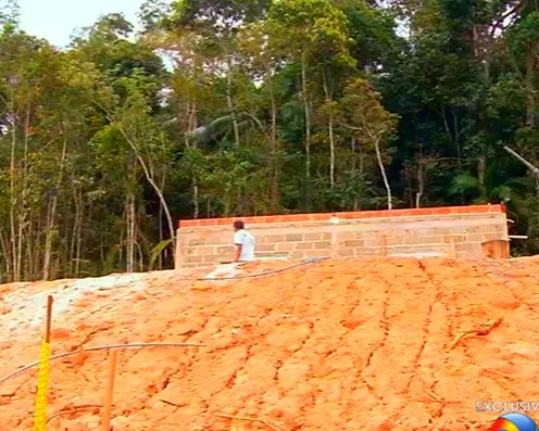 Terrenos irregulares são vendidos em Domingos Martins