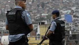 Polícia do Rio prende seis em operação contra o tráfico na Rocinha