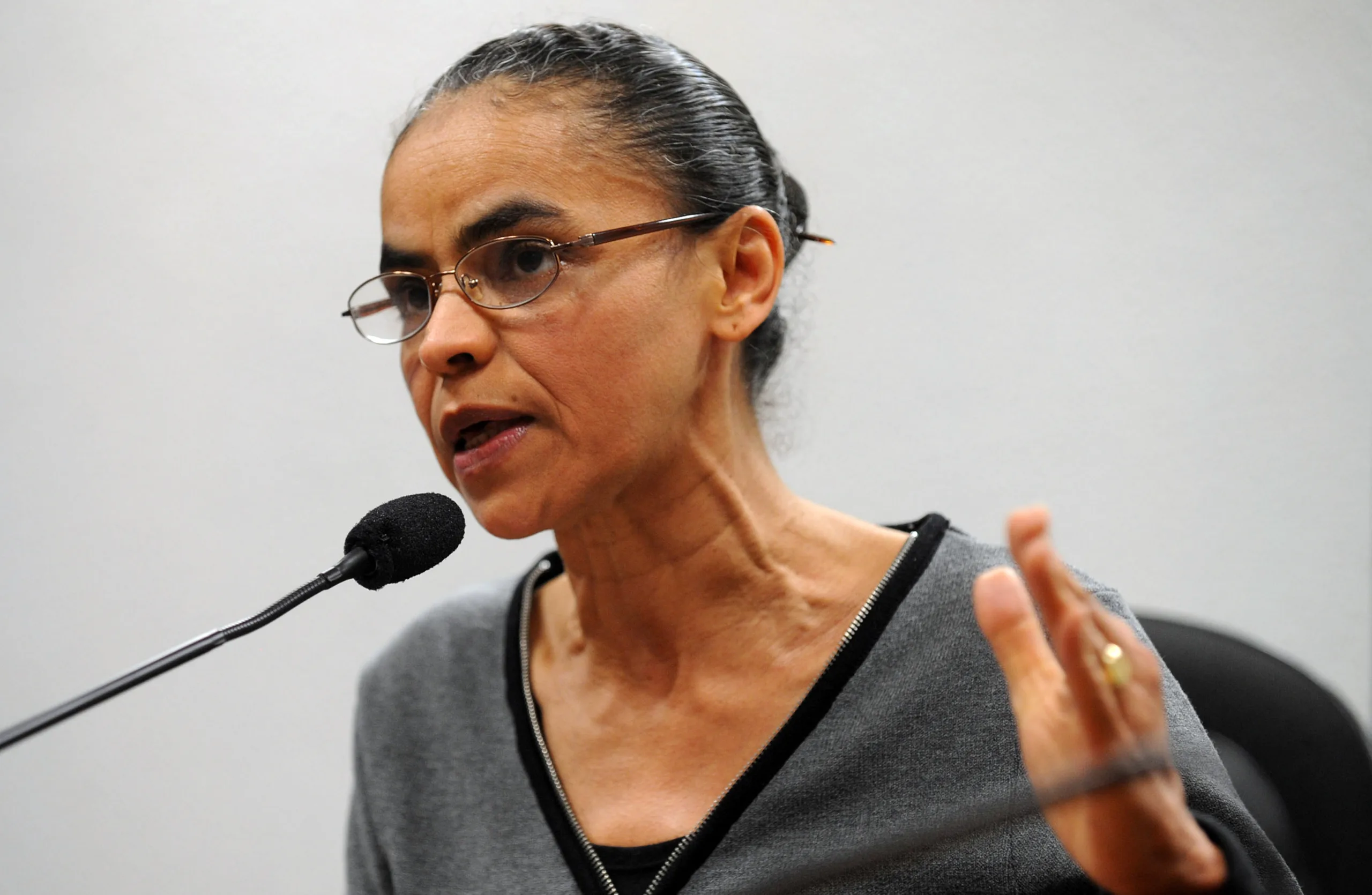 Brasília – senadora marina Silva durante coletiva onde criticou a proposta do Código Florestal relatada pelo deputado Alldo Rebelo