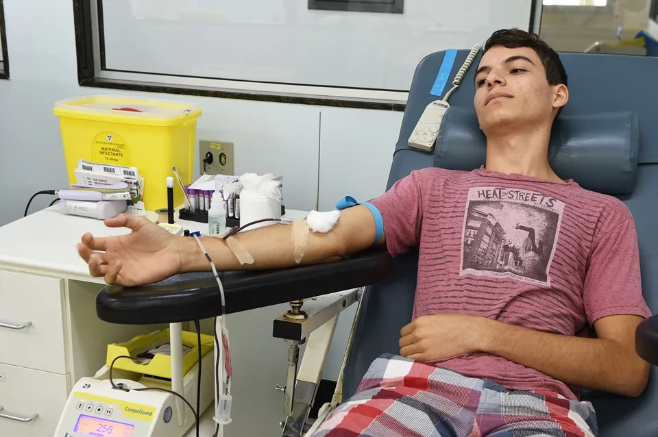 Coleta de sangue para vítimas de acidente na BR 101 continua nesta sexta. Veja como doar!