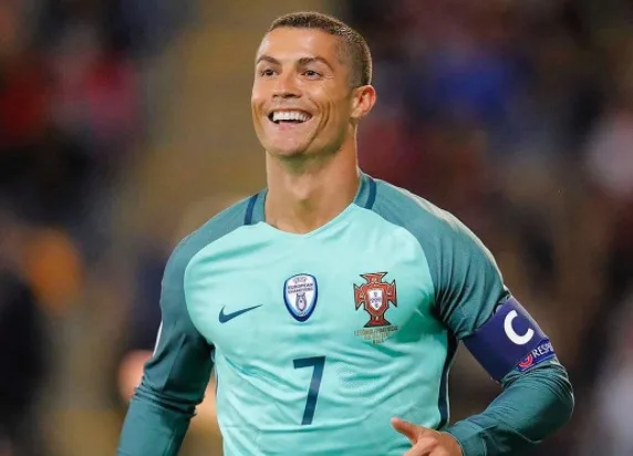 Ministério Público da Espanha acusa Cristiano Ronaldo de sonegar R$ 52 milhões