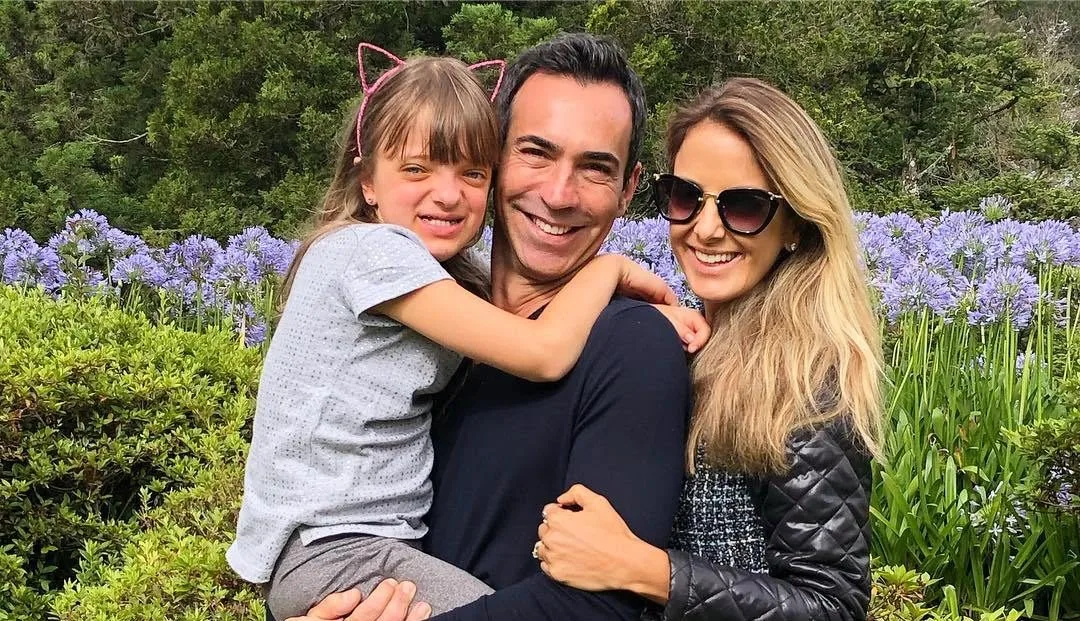 Ticiane Pinheiro e César Tralli comemoram Dia dos Namorados com Rafaella Justus