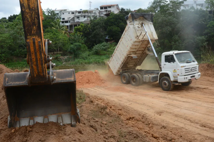 Nova barragem começa a ser construída no Rio Pequeno em Linhares