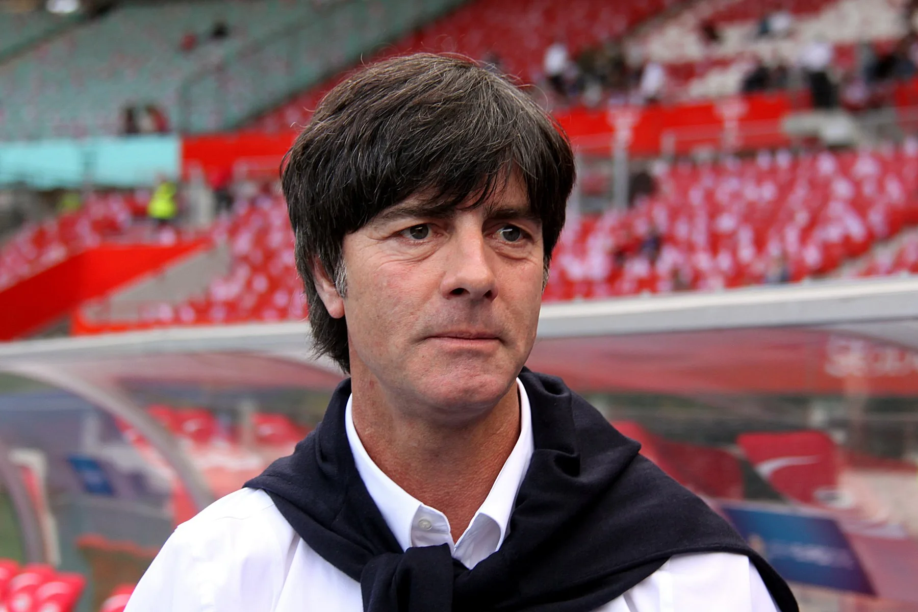 Com Löw pressionado, federação alemã marca reunião para definir futuro da seleção