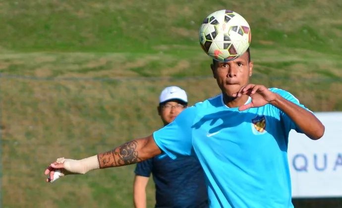 Rescisão para e Luis Fabiano deve ficar na China para frustração de Vasco e Ponte