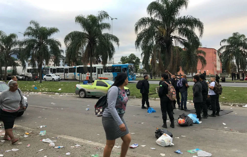 Organização de evento diz que falta de pagamento ocorreu por 'falha de comunicação'