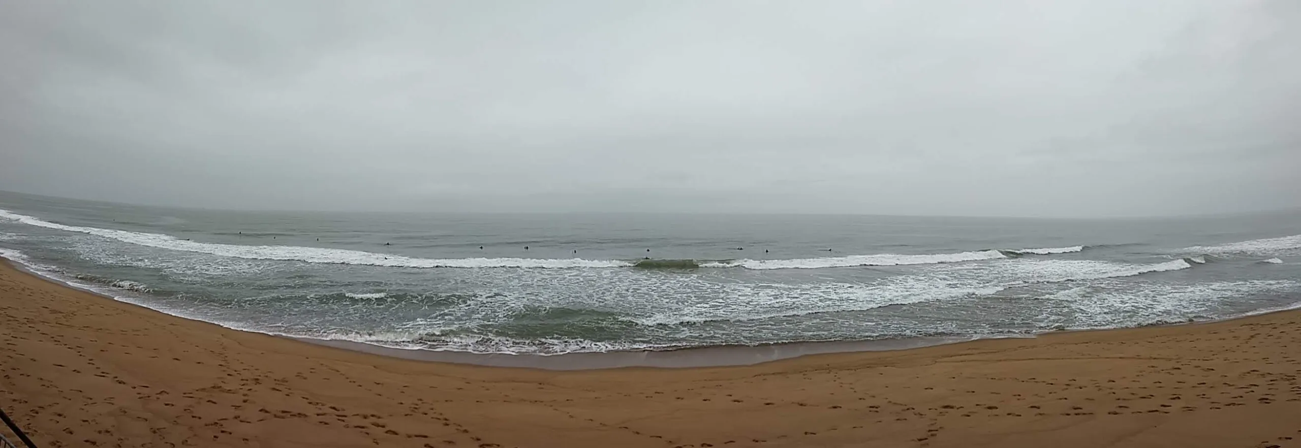 "Não estamos recebendo visitas", dizem surfistas de Regência, em Linhares