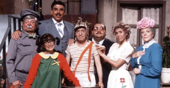 Multishow anuncia que deixará de exibir 'Chaves' e 'Chapolin'