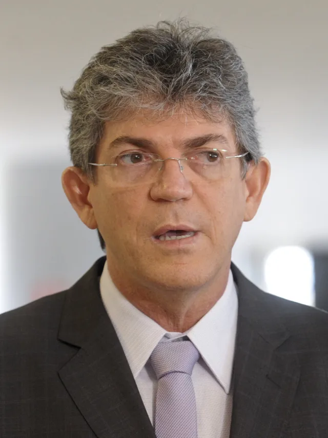 STJ remete para 1ª instância processo contra governador da Paraíba