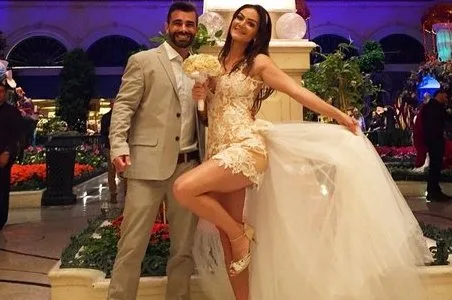 Laura Keller e Jorge, do Power Couple, se casam em Las Vegas