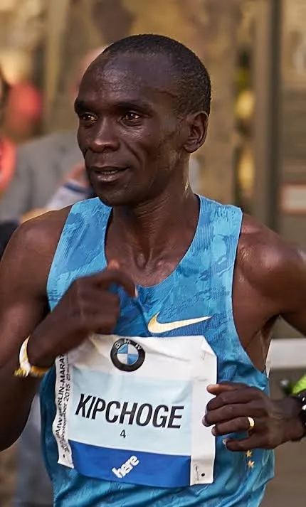 Campeão no Rio, Kipchoge é incluído na equipe do Quênia para a maratona olímpica