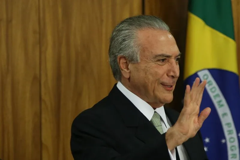 Brasília – O presidente interino Michel Temer durante cerimônia de posse aos novos ministros de seu governo, no Palácio do Planalto (Marcello Casal Jr/Agência Brasil)