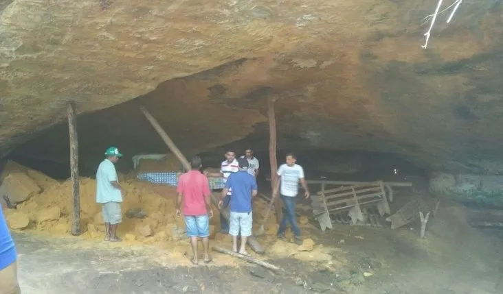 Gruta desaba em Santa Maria do Tocantins durante cerimônia religiosa