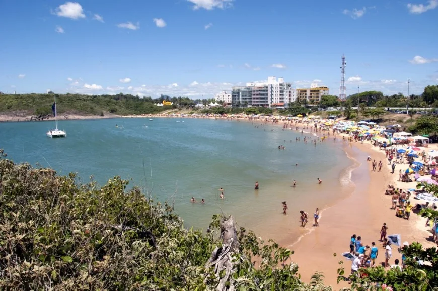 Praia da Bacutia em Guarapari