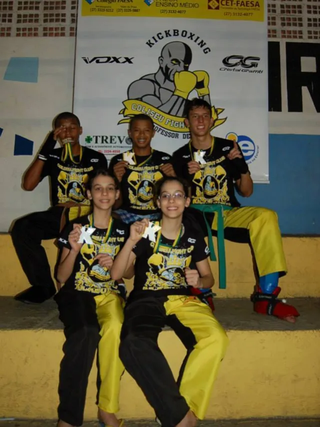 Lutadores capixabas participam de competição internacional de Kickboxing