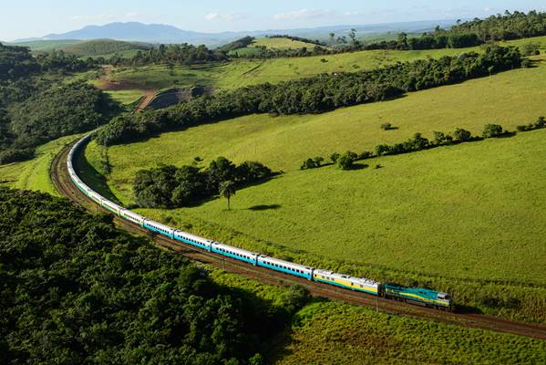 Viagens de trem Vitória-Minas serão retomadas nesta quinta