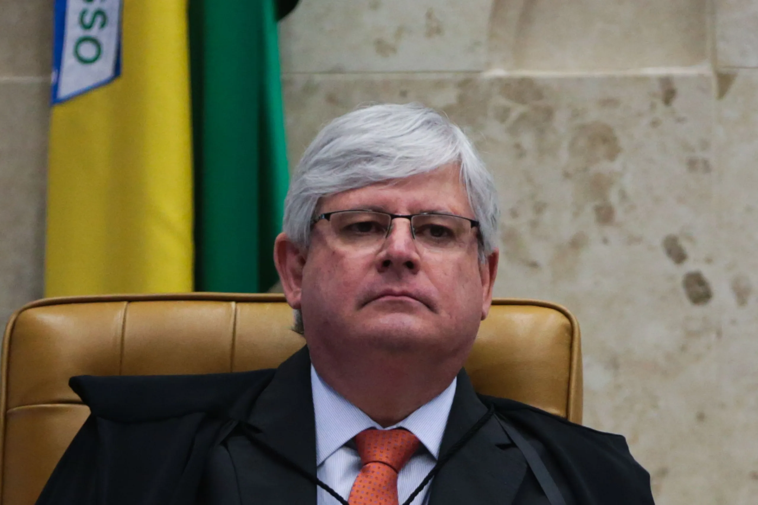 Brasília – O Procurador Geral da República, Rodrigo Janot durante sessão plenária, para julgar em definitivo a liminar que afastou o presidente do Senado, Renan Calheiros (Jose Cruz/Agência Brasil)