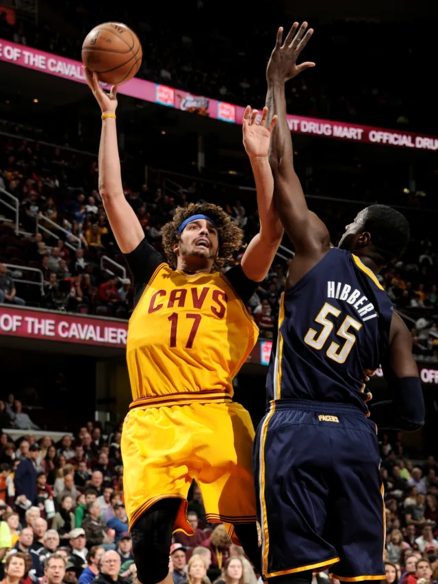 182411816 Pacers v Cavs Kyle134