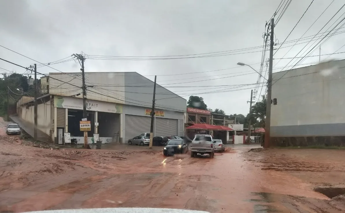 Chuva contínua mantém municípios do Sul do ES em estado de atenção