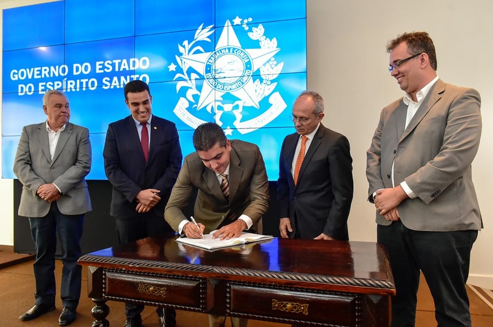 Solenidade de posse lota Palácio Anchieta