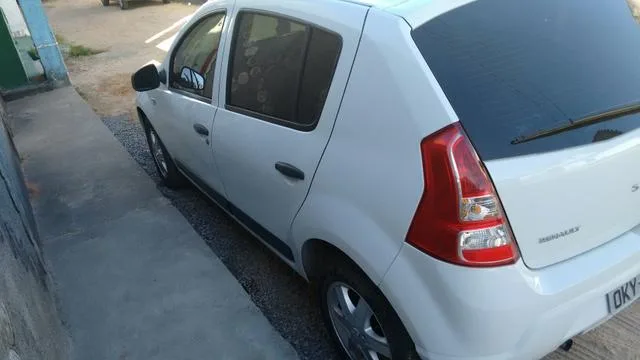 Carro de Secretaria de Saúde é roubado em Marataízes