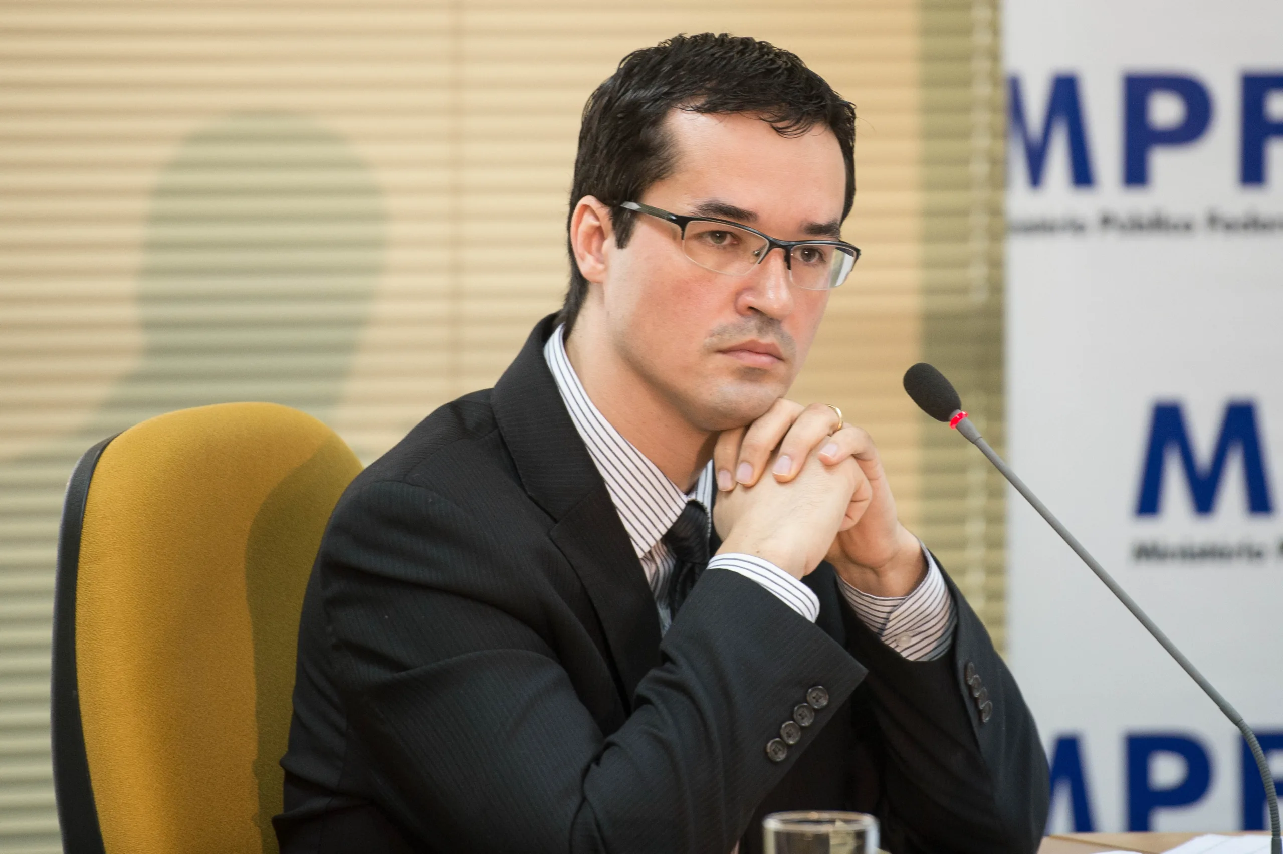 BRASILIA, DF, BRASIL, 20-03-2015, 10h30: O coordenador da força-tarefa Lava Lato, o procurador da República Deltan Dallagnol, apresenta propostas do Ministério Público Federal para o Combate à Corrupção. (Foto: Marcelo Camargo/Agência Brasil)