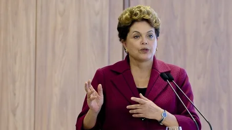 Presidente do PT procura Dilma para desfazer mal-estar