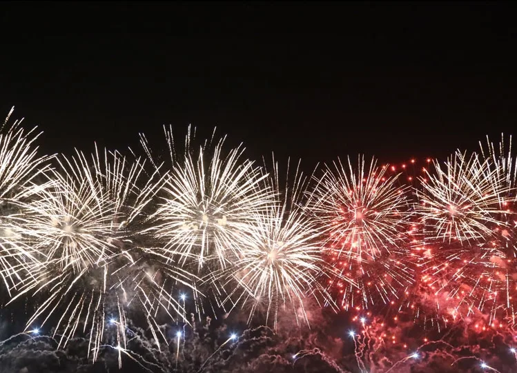 Réveillon 2019 promete espetáculo de luzes e cores nas praias da Grande Vitória