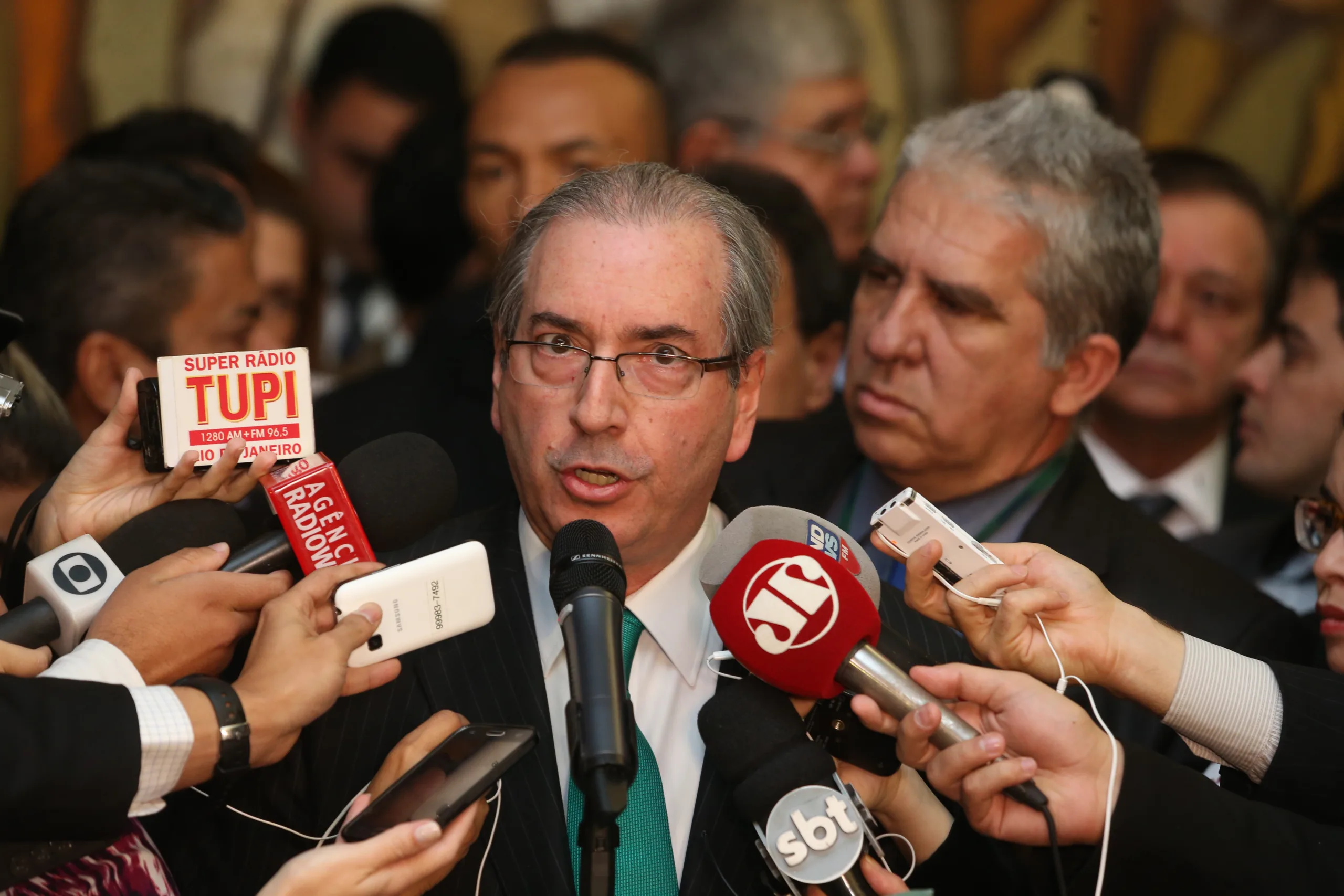 DF – CUNHA/RENÚNCIA – POLÍTICA – Eduardo Cunha (PMDB-RJ) anuncia sua renúncia da presidência da Câmara dos Deputados, durante coletiva em Brasília (DF), nesta quinta-feira. 07/07/2016 – Foto: ANDRÉ DUSEK/ESTADÃO CONTEÚDO