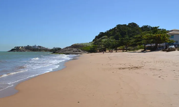 Quer se refrescar? Praias, lagoas e rios são opções para aproveitar o verão em Anchieta!