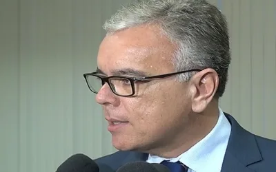 “É um vexame para a polícia do Estado”, diz secretário sobre arrombamento de delegacias