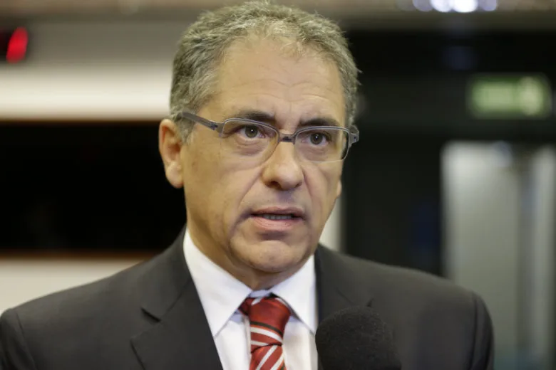 Zarattini: 'Emenda Lula' é questão secundária, queremos reforma política