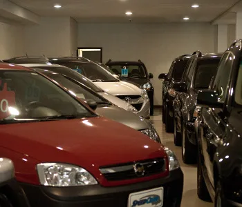 Carro com quatro a oito anos de uso ganha espaço