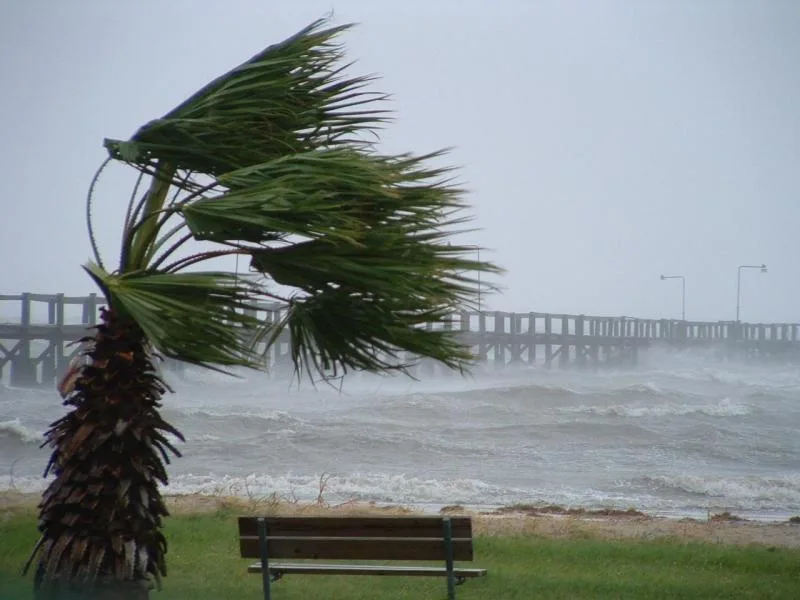 Final de semana terá chuva e ventos de até 70 km/h no ES