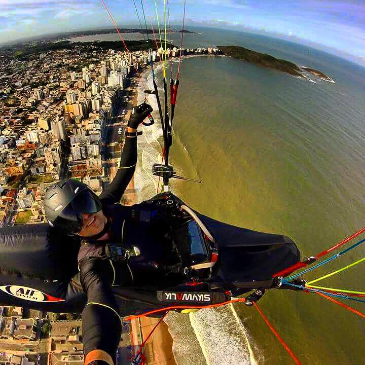 Piloto de parapente alfredense vence competição no Rio de Janeiro