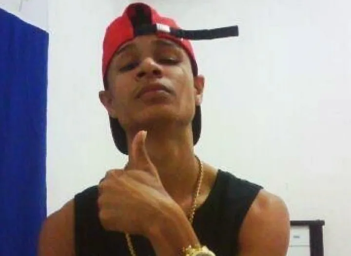 Rapaz é assassinado na porta de casa na Serra