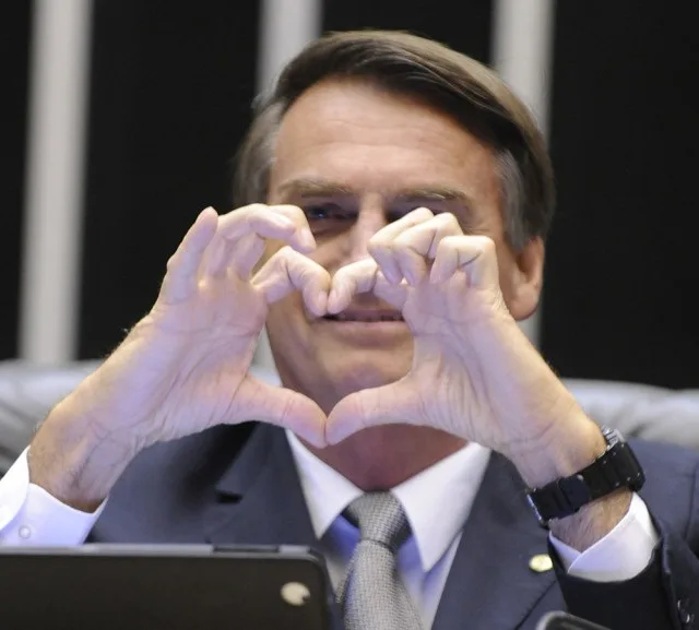 Brasília- DF- Brasil- 10/12/2014- Sessão para votar o pedido de cassação do mandato do deputado André Vargas (sem partido-PR). Na foto, Dep. Jair Bolsonaro (PP-RJ). Foto: Gabriela Korossy/ Câmara dos Deputados