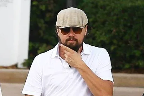 Com Justin Bieber, Leonardo DiCaprio curte balada sem Rihanna