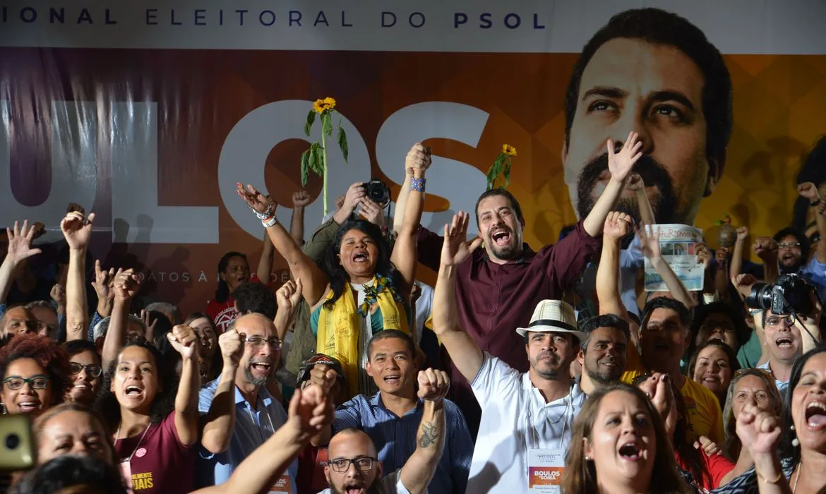 O PSOL confirmou a candidatura de Guilherme Boulos à Presidência da República, na convenção nacional que reuniu filiados do partido