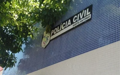 Três suspeitos são autuados por furto em delegacia de Vitória