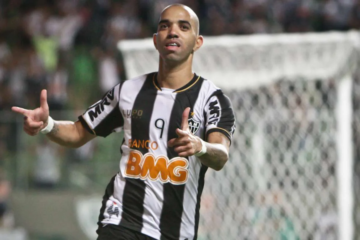 Atlético-MG revela que Tardelli vai precisar passar por cirurgia