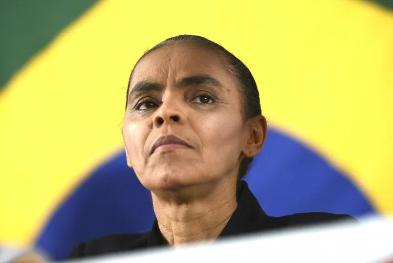 Rede deve lançar Marina Silva como pré-candidata à Presidência neste sábado