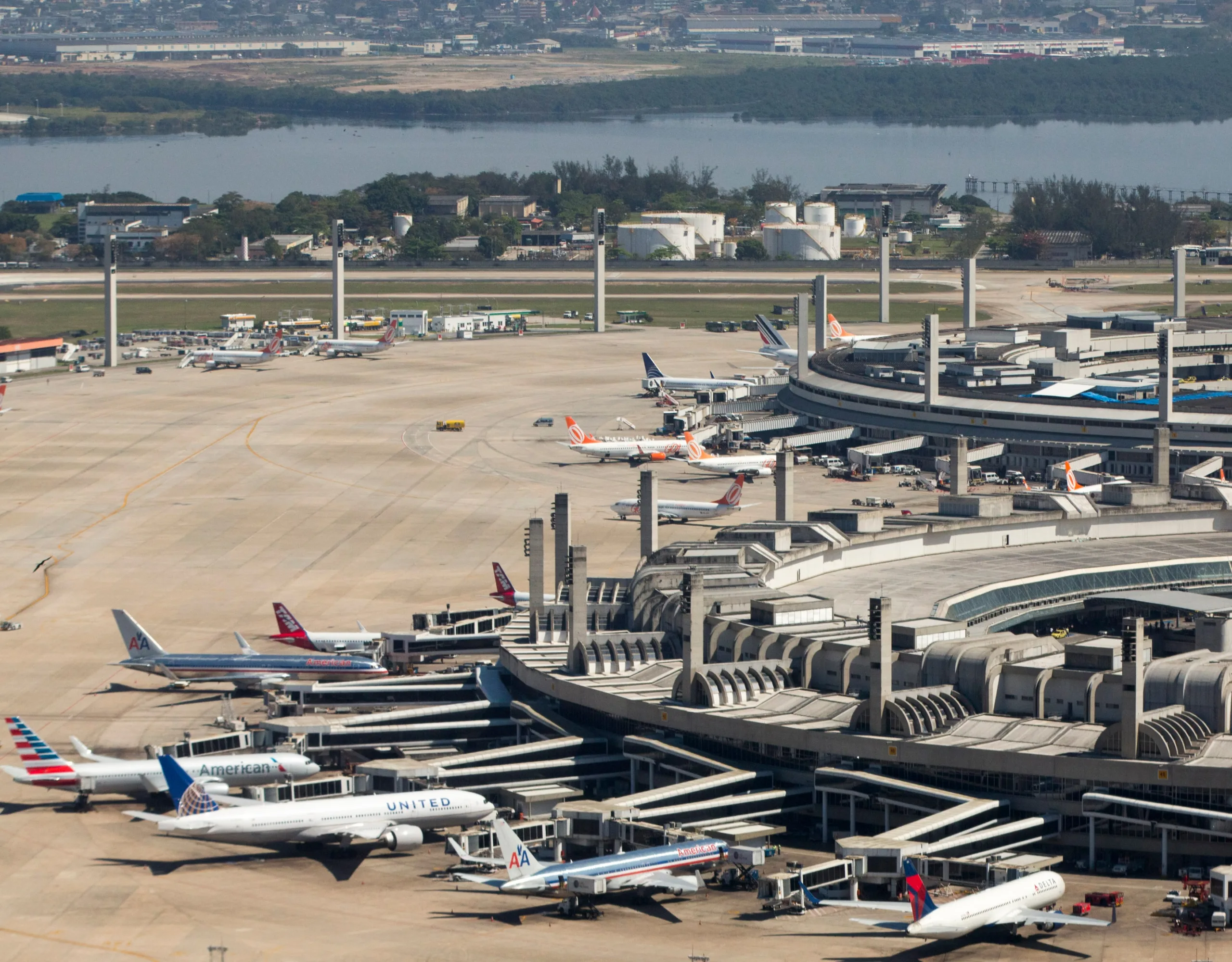 Aeroportos vão divulgar avisos sonoros sobre coronavírus