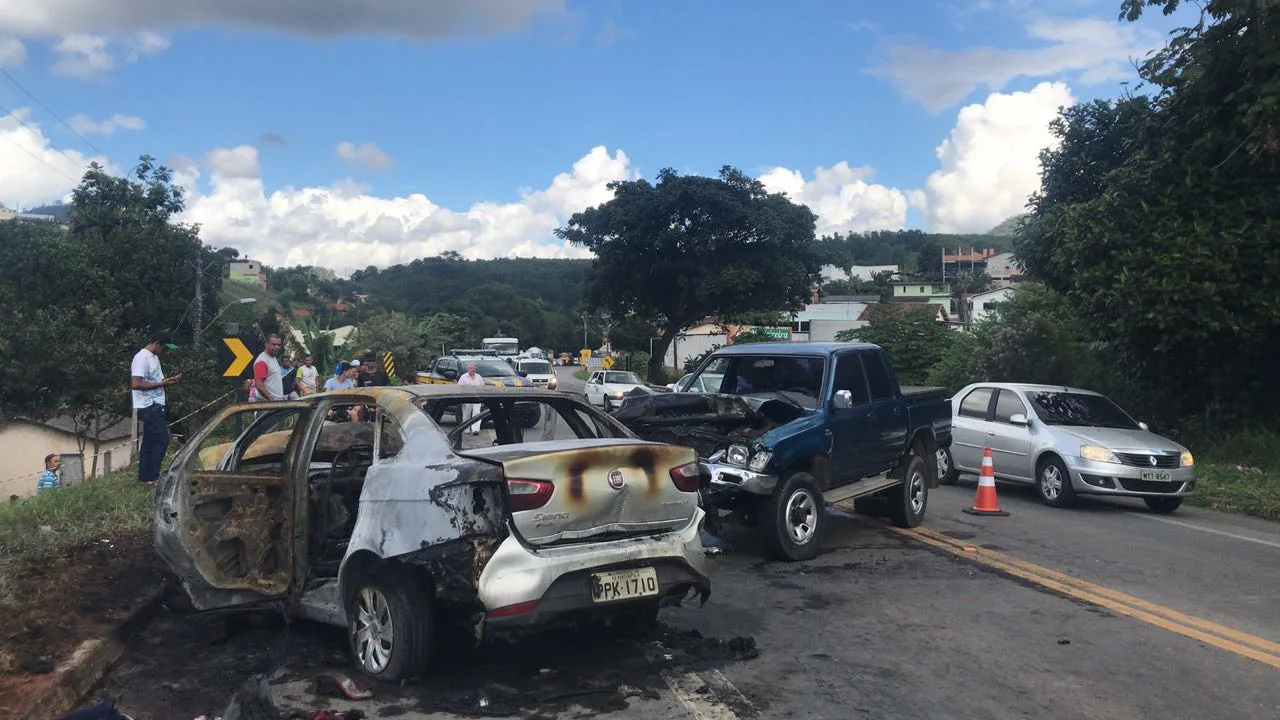 Acidente na BR 101: PRF suspeita que motorista tenha dormido ao volante