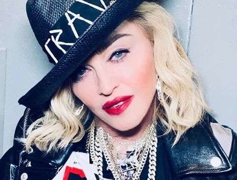 Madonna diz ter sido assediada por produtor: 'ele cruzou barreiras e limites'